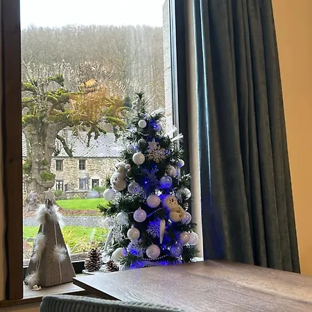 Tiny House Dans Les Bois Evasion Cozy Pour Deux !